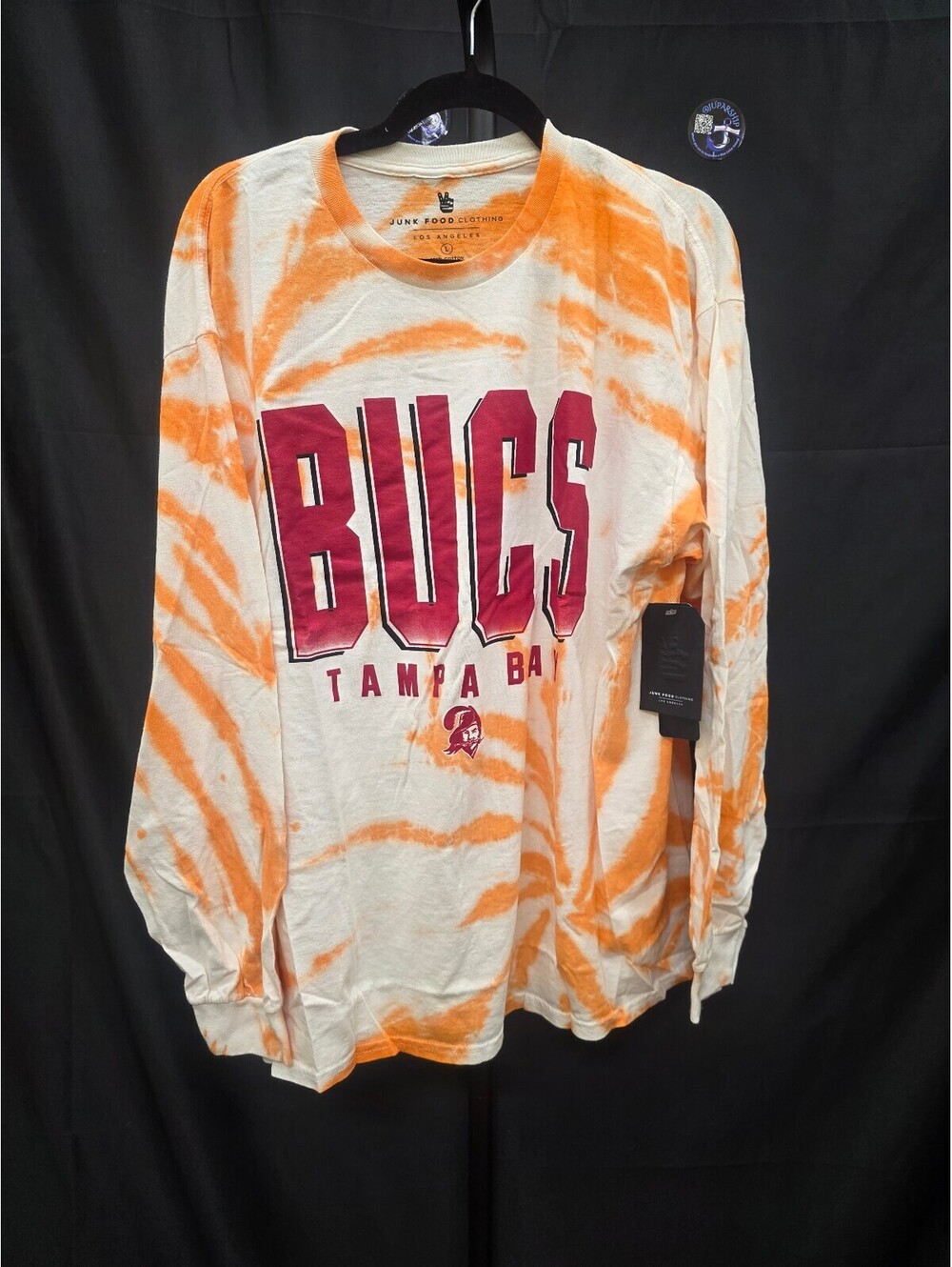 JUNK FOOD BUCCANEERS TIE‑DYE LONG SLEEVE ORANGE SIZE LARGE